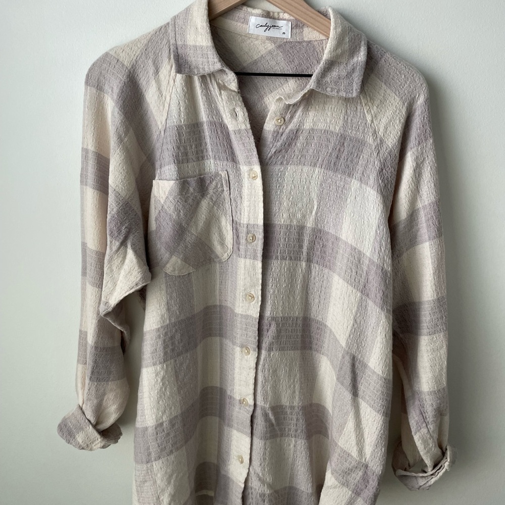 Carly Jean Los Angeles Flannel Devon Top, size XS
